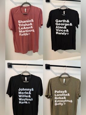 BUNDLE (4 shirts) Queens/Kings of Country, 90s women & men of country, unisex M